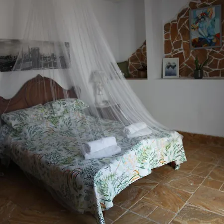 Apartament The Dragonfly Retreat Malaga Zewnętrze zdjęcie